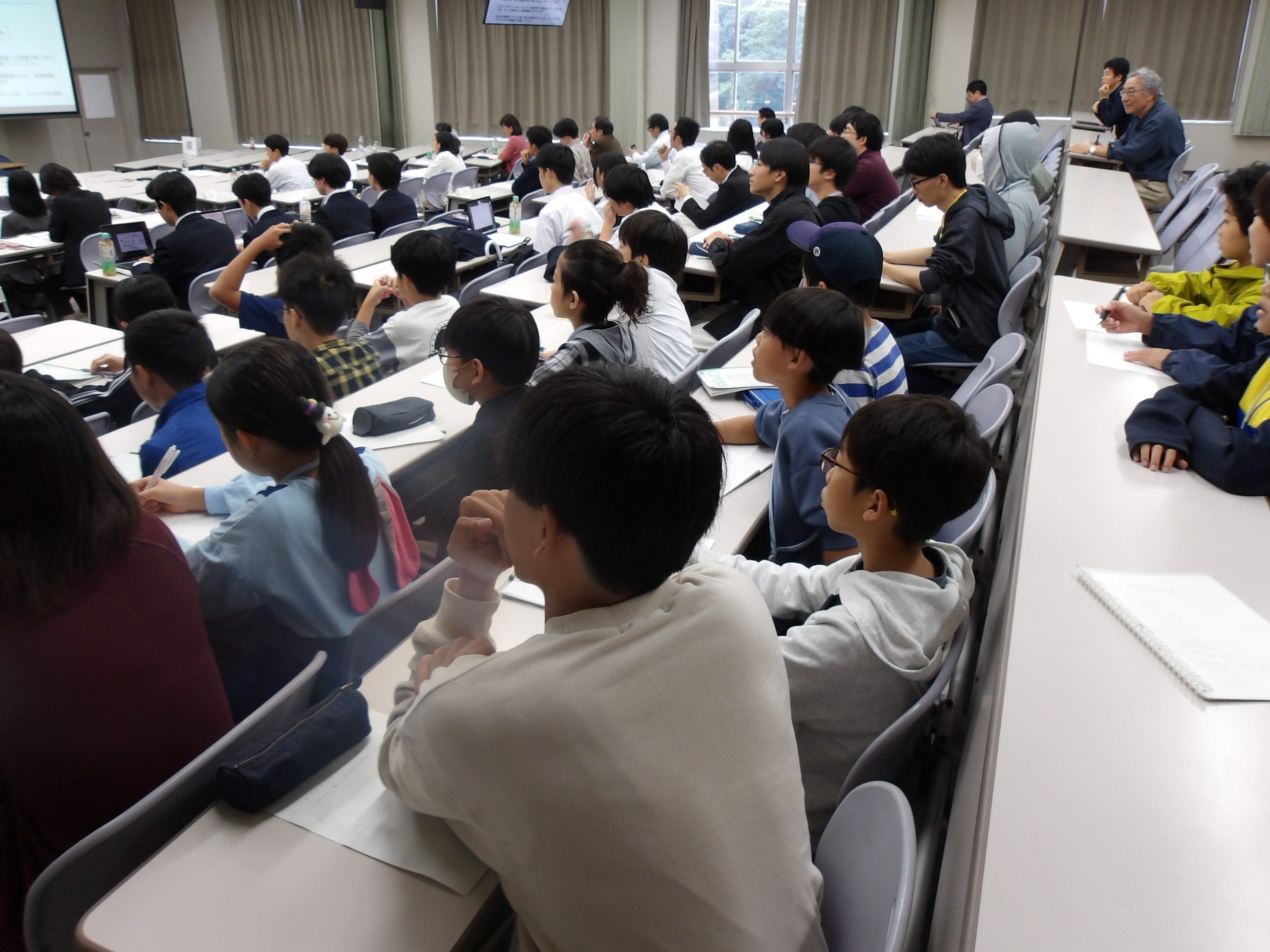 中学生・高校生データサイエンスコンテスト聴講